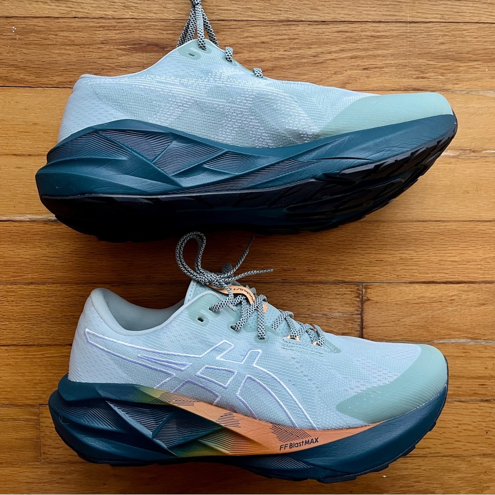 Asics Novablast 5 Trail, Men’s Size 12
Color: NATURE BATHING/LICHEN ROCK